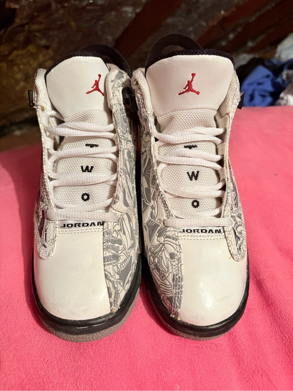Jordan Kids White and Black Graphic Sneakers with Red Jumpman